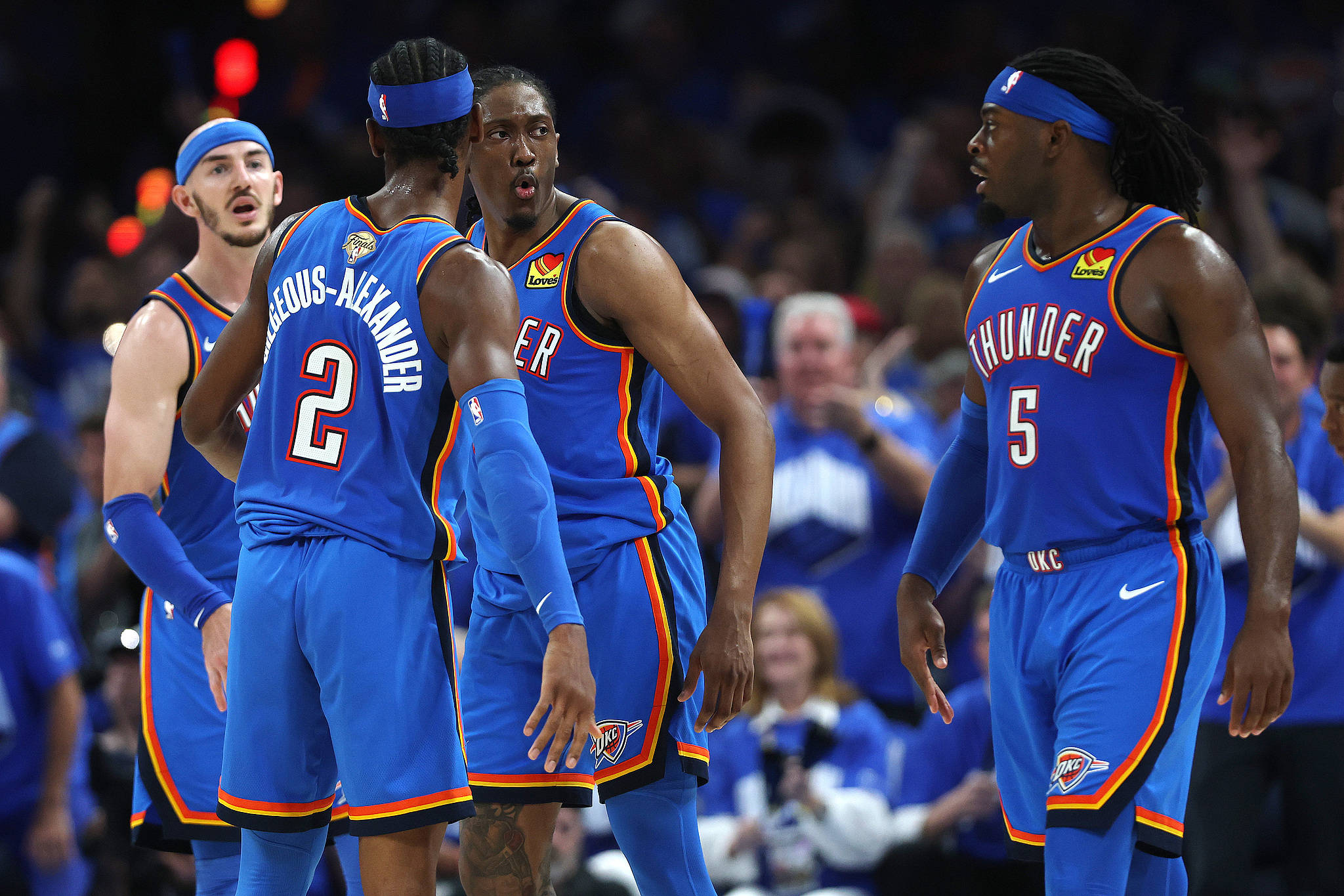 基恩怒批芒特：在场上就像小学生，这种球员拉低曼联整体水准（基恩炮轰芒特：踢得像小学生，这类球员拖累曼联整体水平）