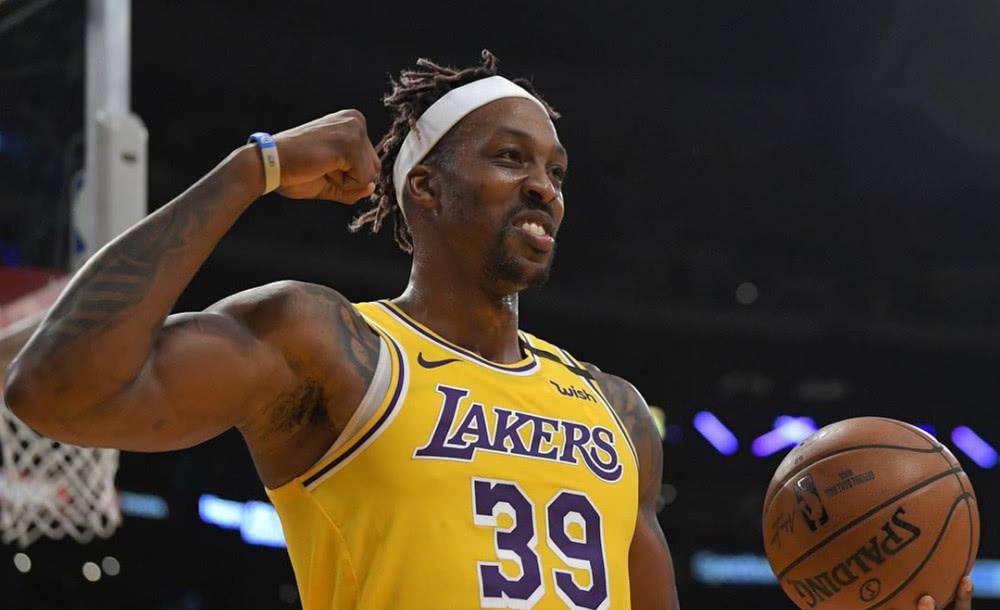 莫雷托：罗马有意路易斯-恩里克，但球员不会在冬窗离开国米（莫雷托：罗马青睐路易斯-恩里克，球员冬窗仍将留在国米）